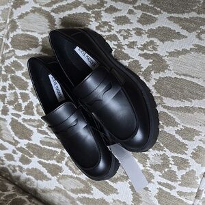 Steve Madden Ladies' Lug Loafer size 7.5 black